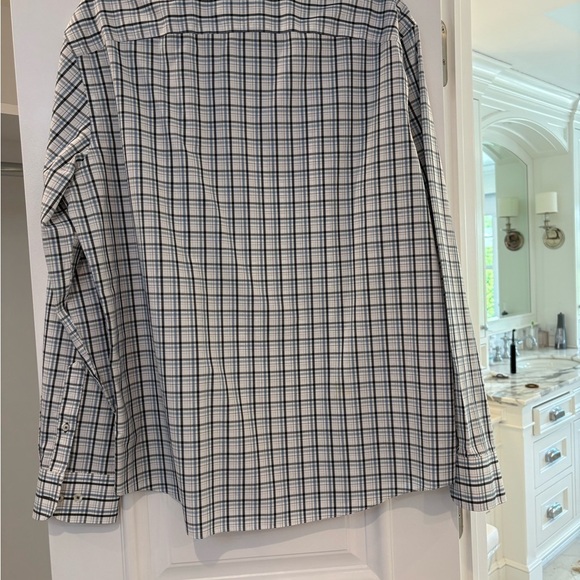 UNTUCKit Blue and White Casual Button Down Shirt - Picture 2 of 7